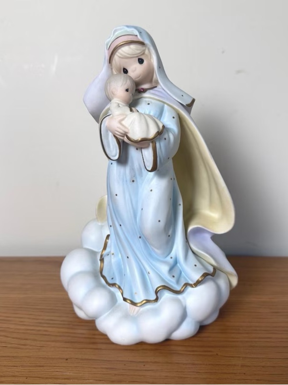 NWT Precious Moments Blessed Art Thou Among Women Vintage 1998 Figurine